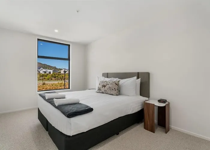 Alpine Serenity Apartment